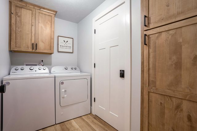 318 Edgell Street, South Haven City, MI 49090