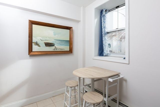 2 Arlington St 4, Cambridge, MA 02140
