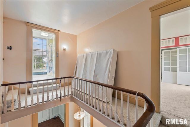 4804 NORTHWEST Boulevard, Davenport, IA 52806