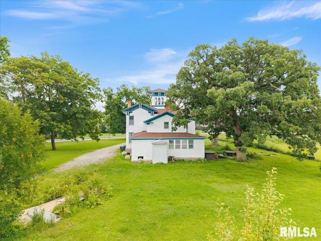 4804 NORTHWEST Boulevard, Davenport, IA 52806