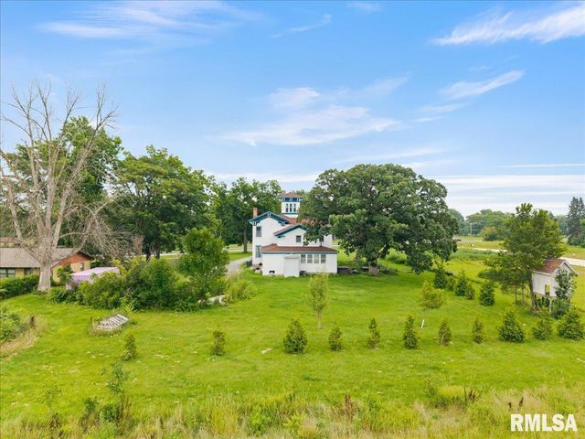 4804 NORTHWEST Boulevard, Davenport, IA 52806