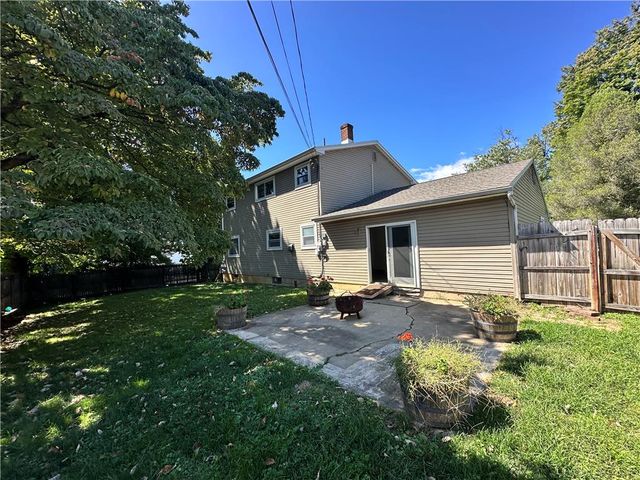 7198 Heather Road, Lower Macungie Twp, PA 18062