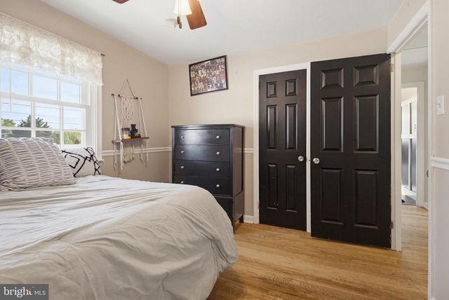 2114 SHAARON DR, Lancaster, PA 17601