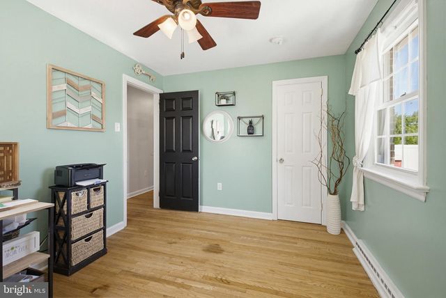 2114 SHAARON DR, Lancaster, PA 17601