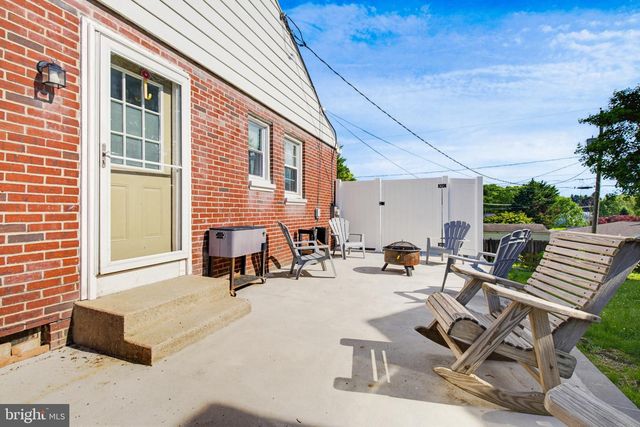 2114 SHAARON DR, Lancaster, PA 17601