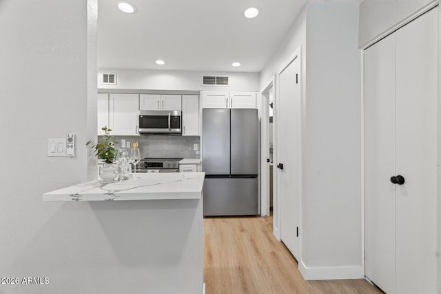 4608 W MARYLAND Avenue 130, Glendale, AZ 85301
