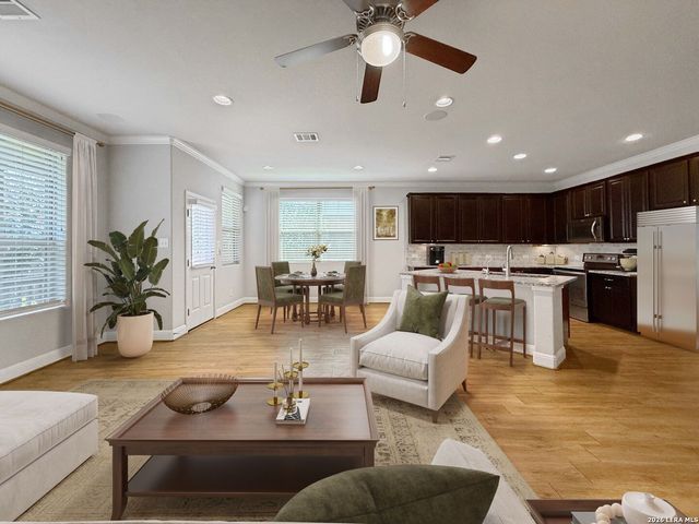 8720 Indian Bluff, Converse, TX 78109
