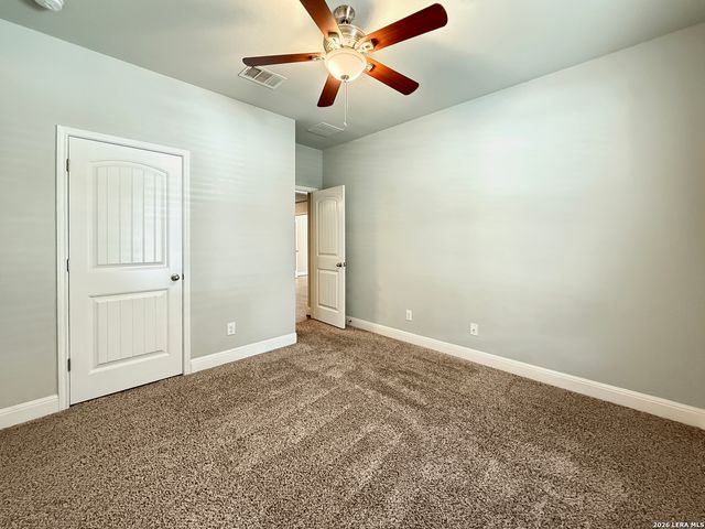 8720 Indian Bluff, Converse, TX 78109