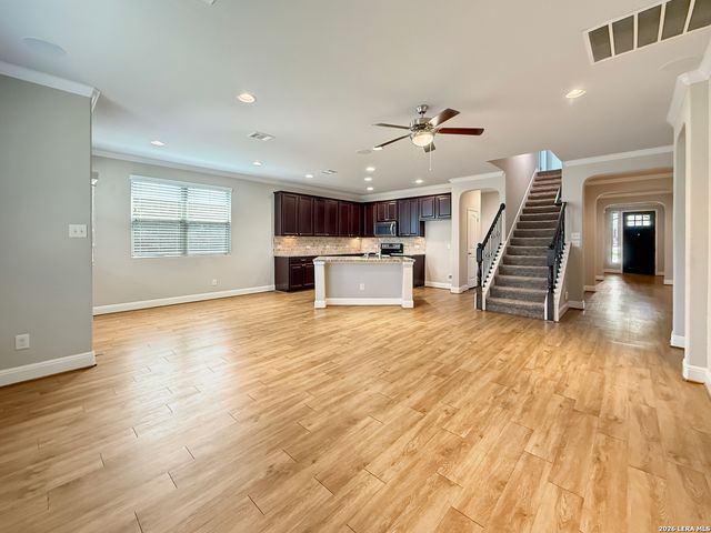8720 Indian Bluff, Converse, TX 78109