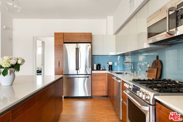 11500 Tennessee Avenue 315, Los Angeles, CA 90064