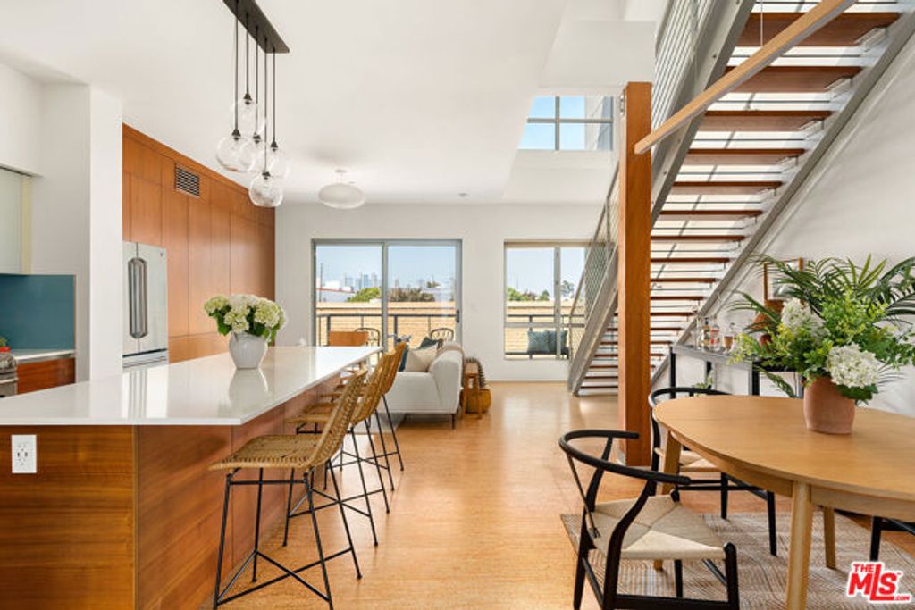 11500 Tennessee Avenue 315, Los Angeles, CA 90064