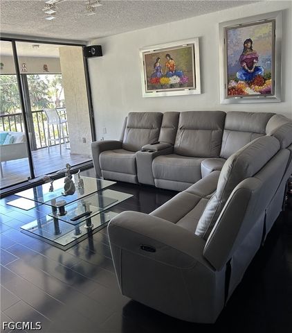 4250 Steamboat BEND 206, Fort Myers, FL 33919