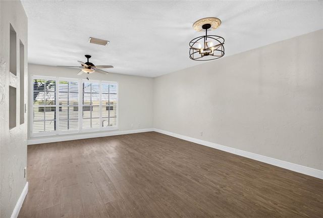 606 S GLEN AVENUE 5, Tampa, FL 33609