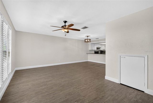 606 S GLEN AVENUE 5, Tampa, FL 33609