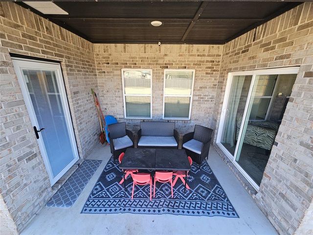 13525 NW 1st Terrace, Yukon, OK 73099