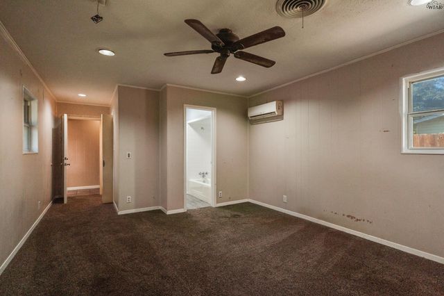 4438 CALL FIELD ROAD, Wichita Falls, TX 76310