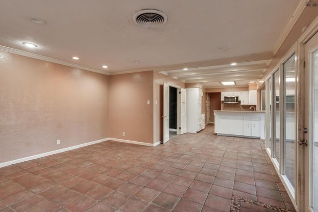 4438 CALL FIELD ROAD, Wichita Falls, TX 76310