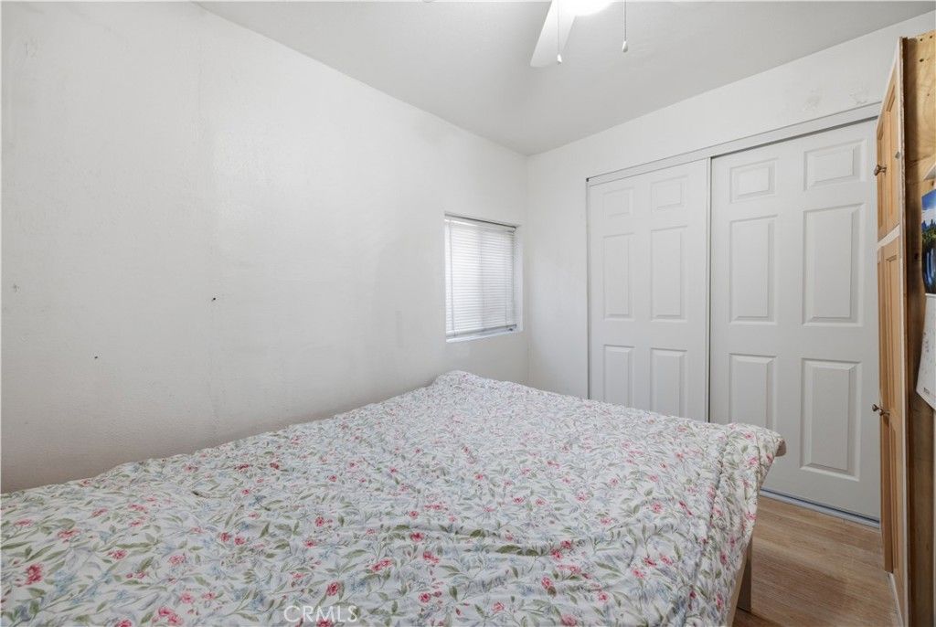 Image 13 of property listing at 927 E 28th St, Los Angeles, CA 90011