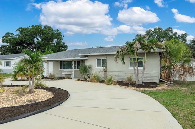 6355 23RD AVENUE N, St Petersburg, FL 33710