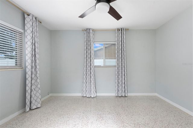6355 23RD AVENUE N, St Petersburg, FL 33710