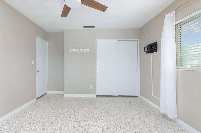 6355 23RD AVENUE N, St Petersburg, FL 33710
