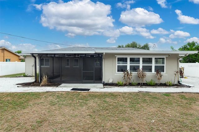 6355 23RD AVENUE N, St Petersburg, FL 33710