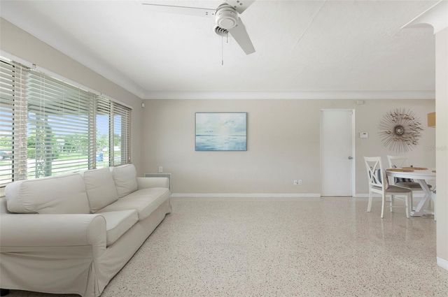 6355 23RD AVENUE N, St Petersburg, FL 33710