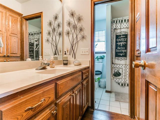 10812 Quail Run Road, Oklahoma City, OK 73150