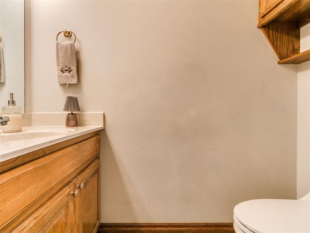 10812 Quail Run Road, Oklahoma City, OK 73150