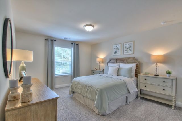 1954 Mahala Dr, Hermitage, TN 37076