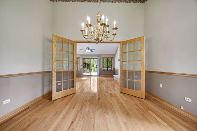 940 Milton Bridge, Frankfort, IL 60423