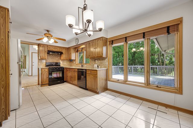 940 Milton Bridge, Frankfort, IL 60423