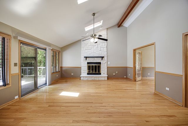 940 Milton Bridge, Frankfort, IL 60423