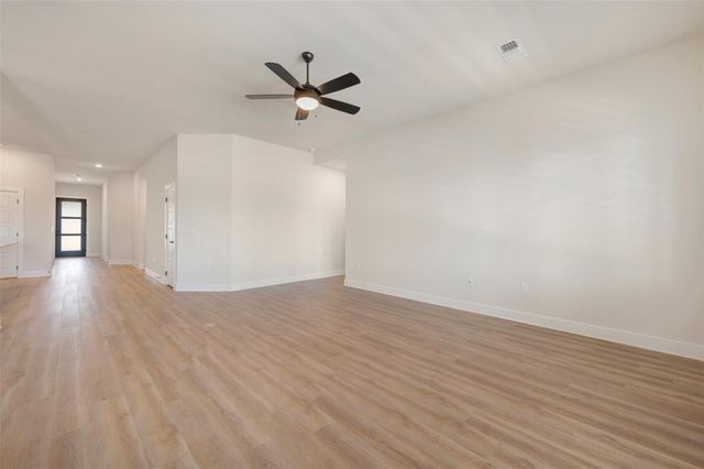 816 Teakmill TRL, San Marcos, TX 78666