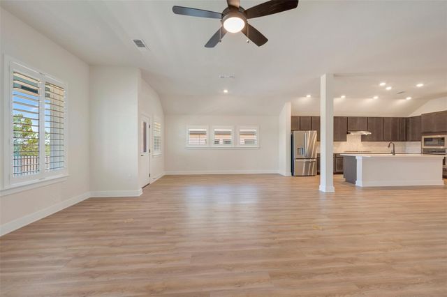 816 Teakmill TRL, San Marcos, TX 78666