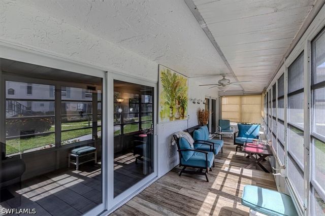 215 Palm DR 215-1, Naples, FL 34112