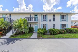 215 Palm DR 215-1, Naples, FL 34112