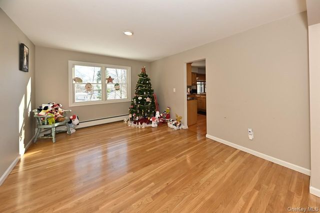 7 Lexington Road, New City, NY 10956