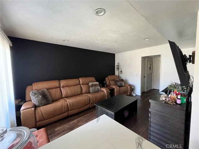 1327 Zeus, West Covina, CA 91790