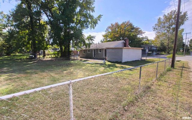 101 S GLENVIEW Drive, Carbondale, IL 62901