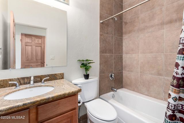 11651 N Copper Mountain Drive, Tucson, AZ 85737