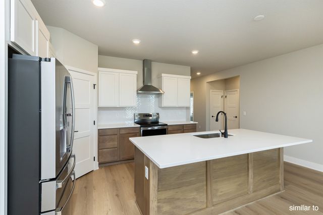 3405 SE Bannister Drive, Ankeny, IA 50021