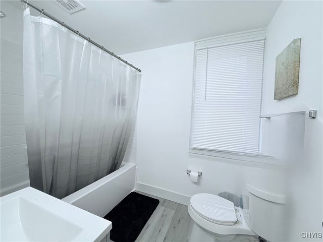 390 Hayward Avenue, Rochester, NY 14609