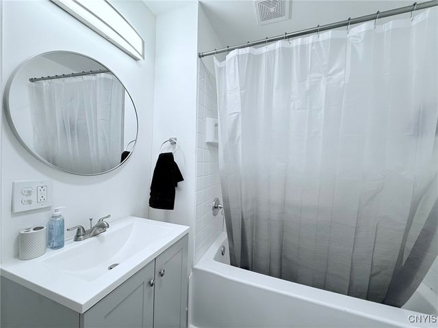 390 Hayward Avenue, Rochester, NY 14609