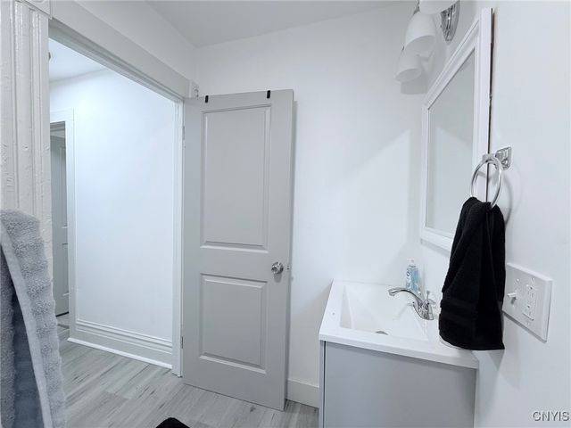 390 Hayward Avenue, Rochester, NY 14609