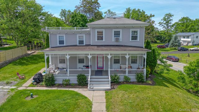 2 Broadway Avenue 2, Chelsea, NY 12512