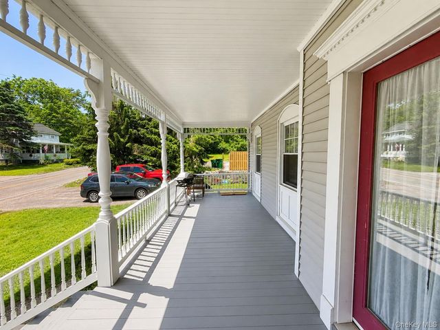 2 Broadway Avenue 2, Chelsea, NY 12512