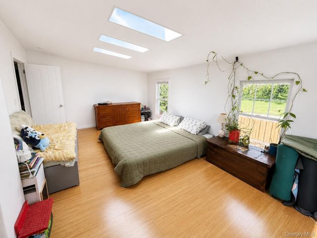 2 Broadway Avenue 2, Chelsea, NY 12512