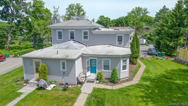 2 Broadway Avenue 2, Chelsea, NY 12512