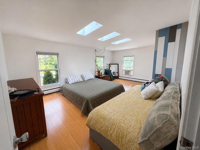 2 Broadway Avenue 2, Chelsea, NY 12512